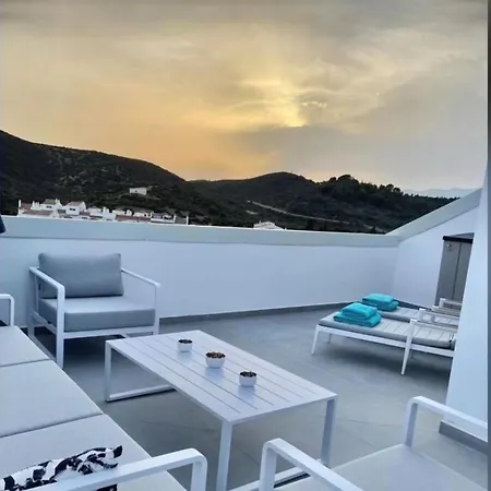 Luxury Penthouse Pedro - The View Fuengirola Apartment Exterior photo
